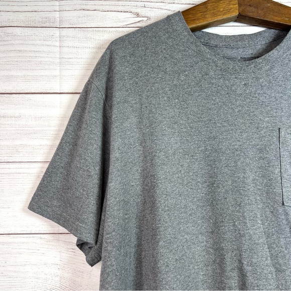 Patagonia Mens Gray Logo Pocket Short Sleeve T-Shirt Size XXL - Picture 3 of 8